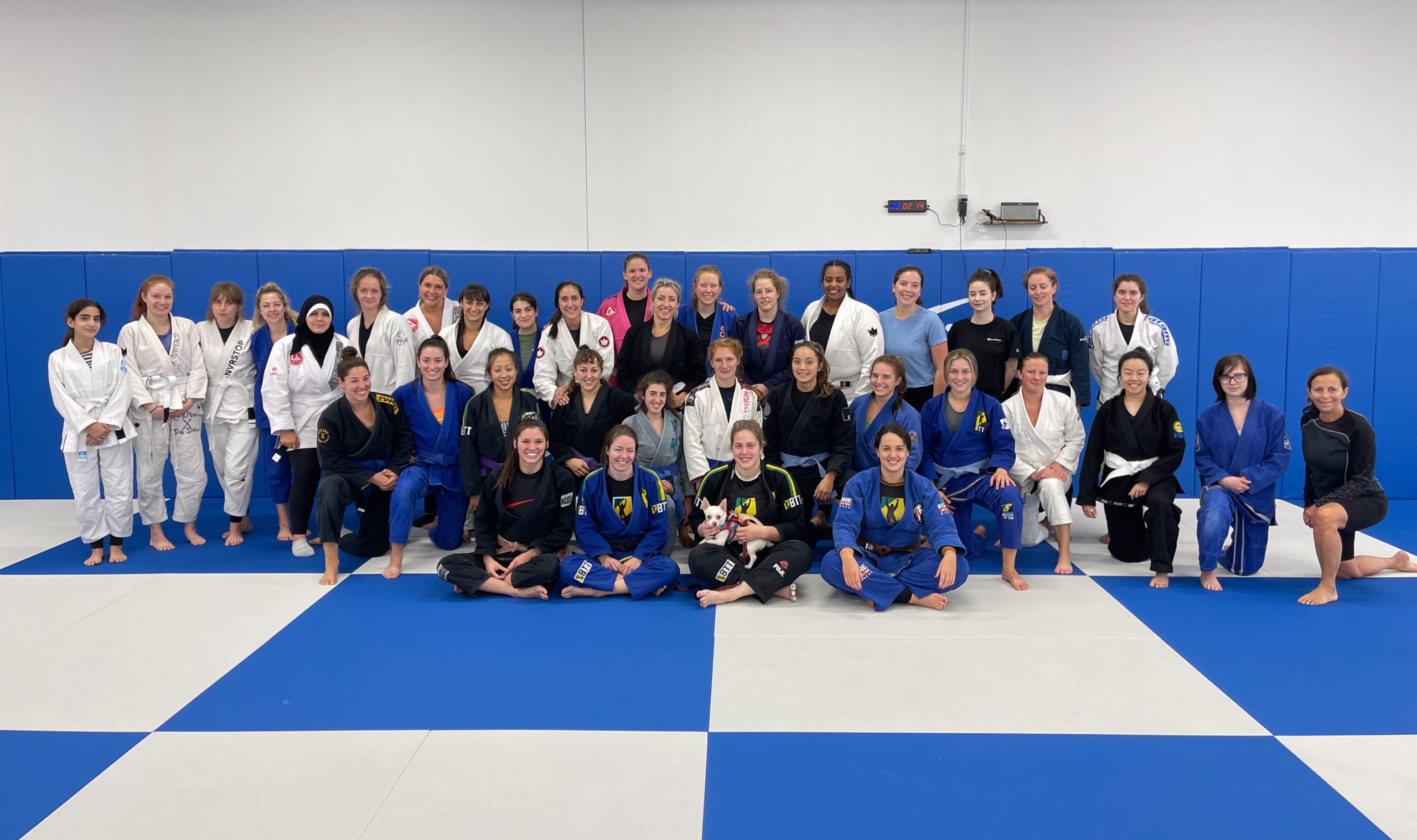 Ground X - Ladies Class